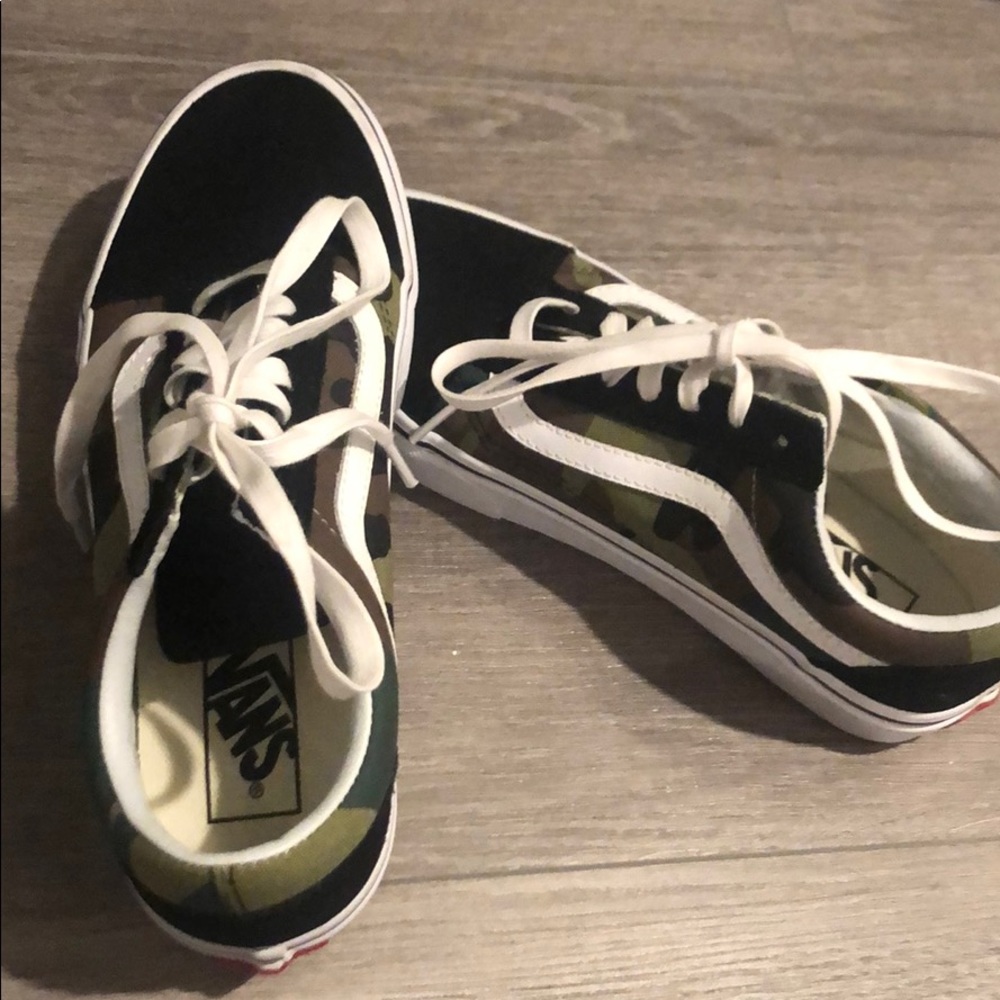 Vans Sneakers